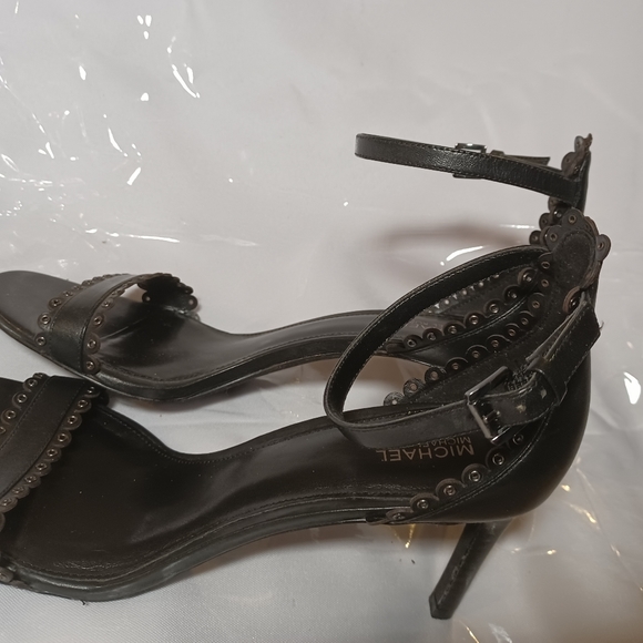 Michael Kors Shoes - Picture 2 of 3